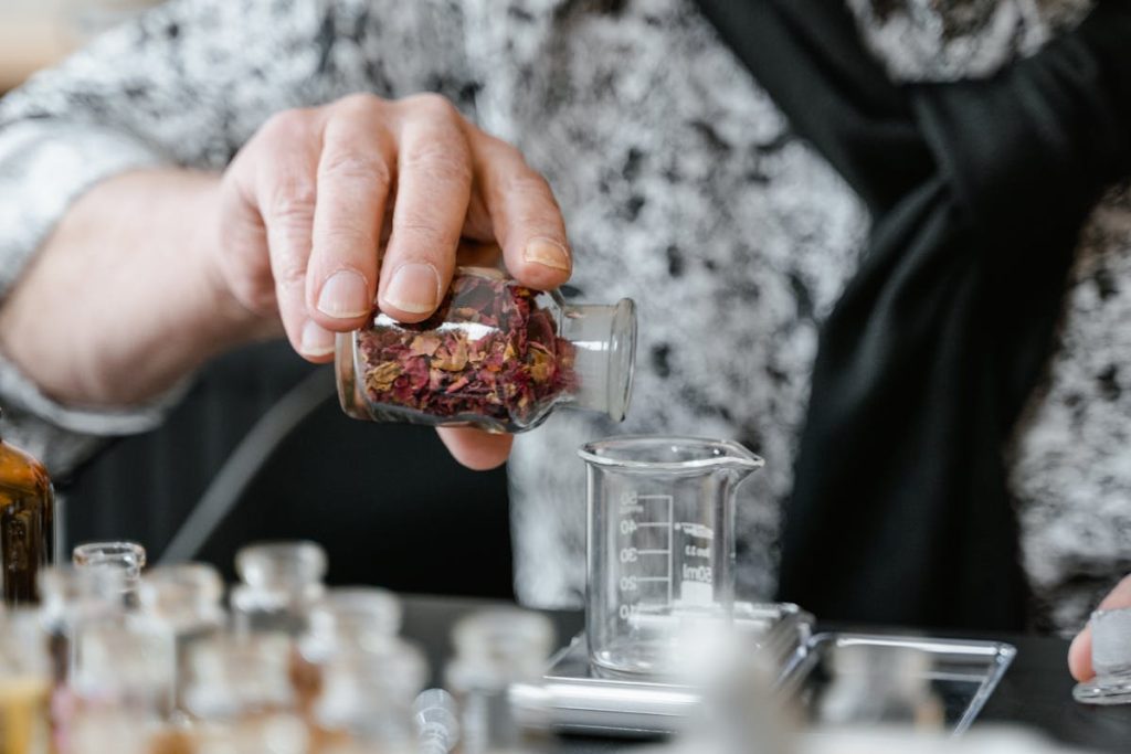 wholesale perfume bottles uk - context