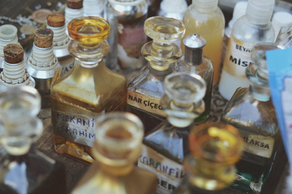 wholesale perfume for resale - hero